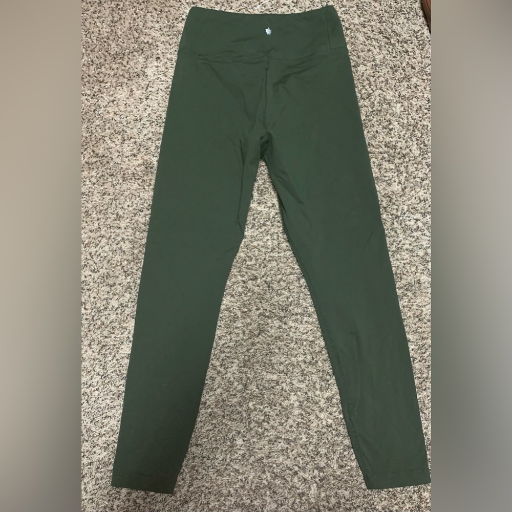 Kira Grace yoga leggings, size XS